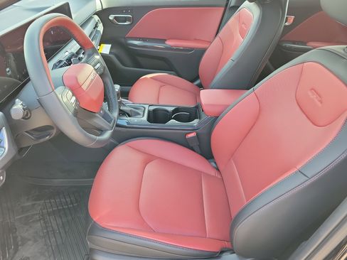 New 2026 Kia K4 GT-Line Turbo FWD image 3