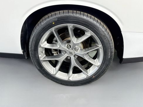 Used 2022 Dodge Challenger GT RWD image 35