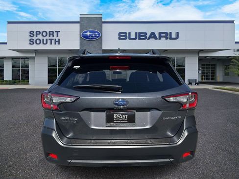 Certified 2025 Subaru Outback Premium AWD/4WD image 4