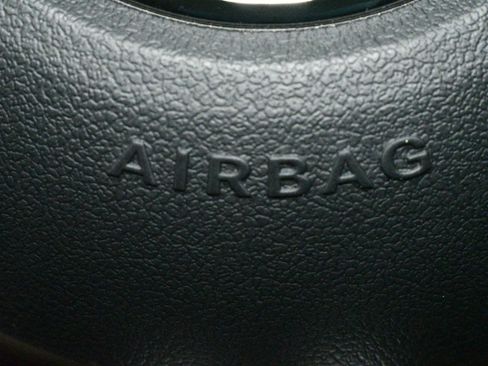 Used 2023 Mercedes-Benz C 300 Sedan image 30
