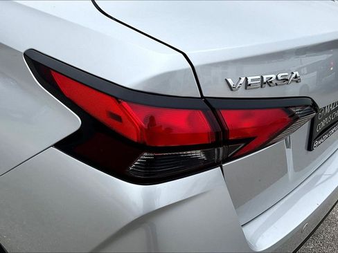 Used 2025 Nissan Versa SV FWD image 24