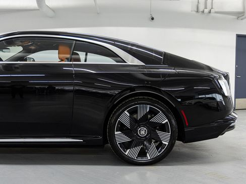 New 2026 Rolls-Royce Spectre image 7