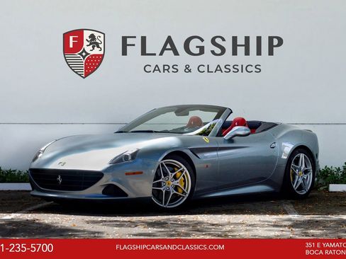Used 2015 Ferrari California T RWD image 1