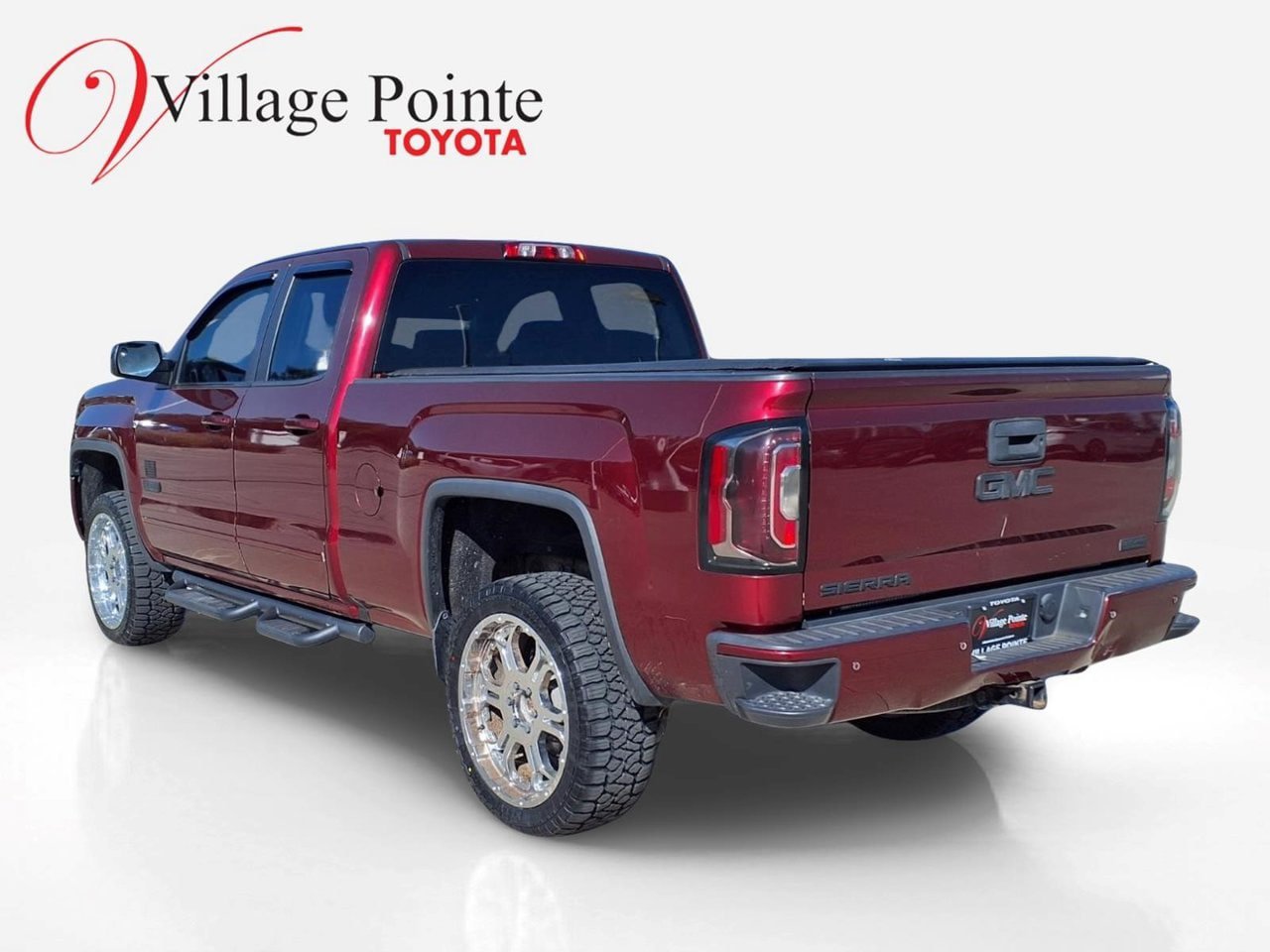 Used 2016 GMC Sierra 1500 SLT w/ All Terrain X Package AWD/4WD image 3