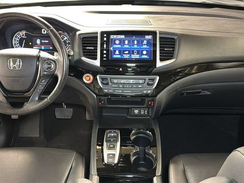 Used 2020 Honda Ridgeline RTL-E image 17