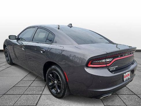 Used 2023 Dodge Charger SXT RWD image 7