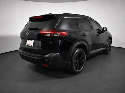 Certified 2023 Nissan Rogue SV w/ SV Premium B Package AWD/4WD image 4