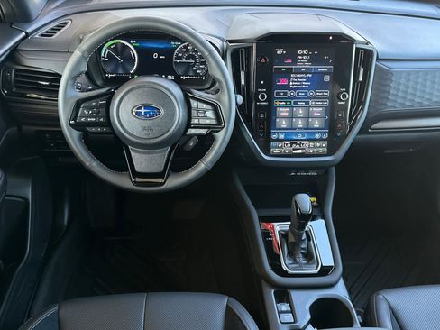 Used 2025 Subaru Forester Touring AWD/4WD image 15