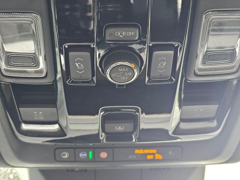 New 2026 Cadillac Escalade Platinum Sport AWD/4WD image 36