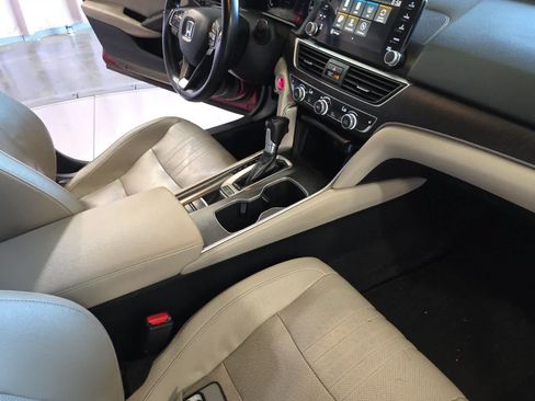 Used 2018 Honda Accord EX-L image 17