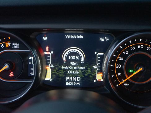 Used 2018 Jeep Wrangler Unlimited Sport S image 20