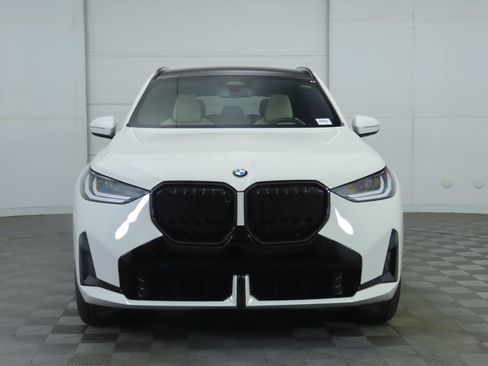 New 2026 BMW X3 xDrive30 w/ Premium Package image 2