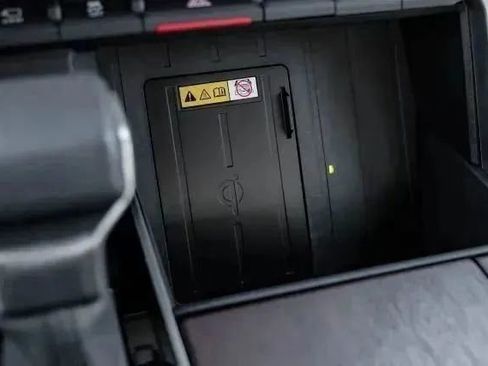 Used 2024 Toyota Tundra Capstone image 36