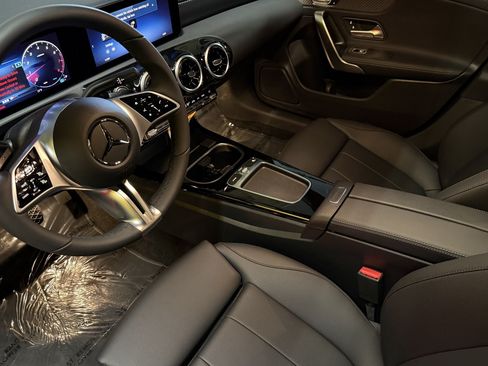 New 2026 Mercedes-Benz CLA 250 image 9