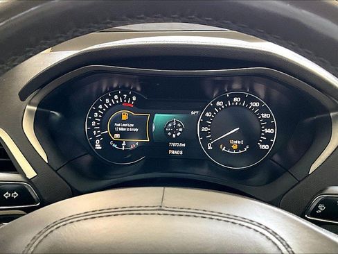 Used 2018 Lincoln MKZ Reserve w/ Climate Package FWD image 17