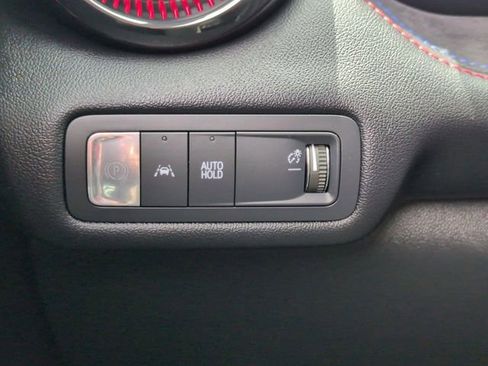 Certified 2025 Chevrolet Blazer EV RS AWD/4WD image 17