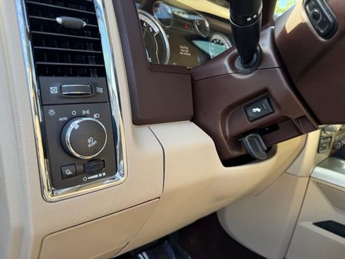 Used 2016 RAM 1500 Laramie w/ Convenience Group image 14