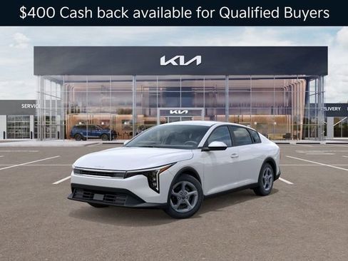 New 2025 Kia K4 LXS image 1