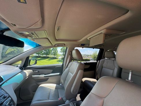 Used 2012 Honda Odyssey Touring image 37