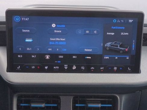 Used 2025 Ford Maverick XLT w/ XLT Luxury Package AWD/4WD image 19