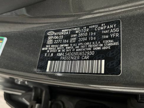Used 2024 Hyundai Elantra SEL w/ Convenience Package FWD image 33