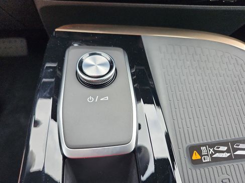 New 2025 Buick Enclave Avenir w/ Super Cruise Package image 17