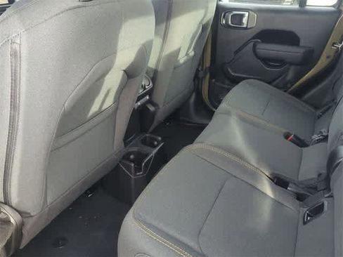 New 2026 Jeep Gladiator Sport image 18