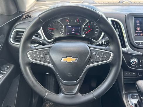 Used 2023 Chevrolet Equinox LT AWD/4WD image 16