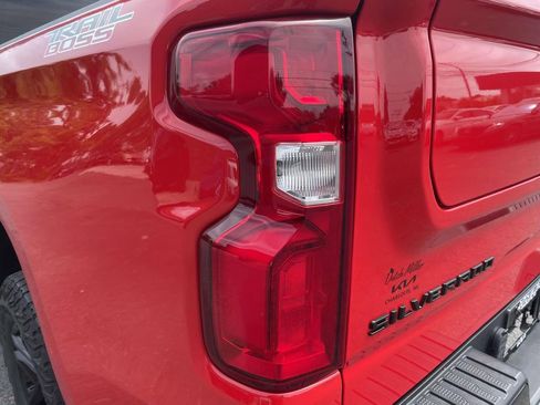Used 2023 Chevrolet Silverado 1500 LT Trail Boss w/ Protection Package AWD/4WD image 10