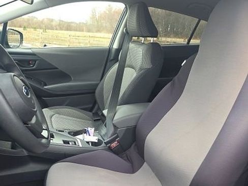 Used 2024 Subaru Crosstrek 2.0i Premium image 8