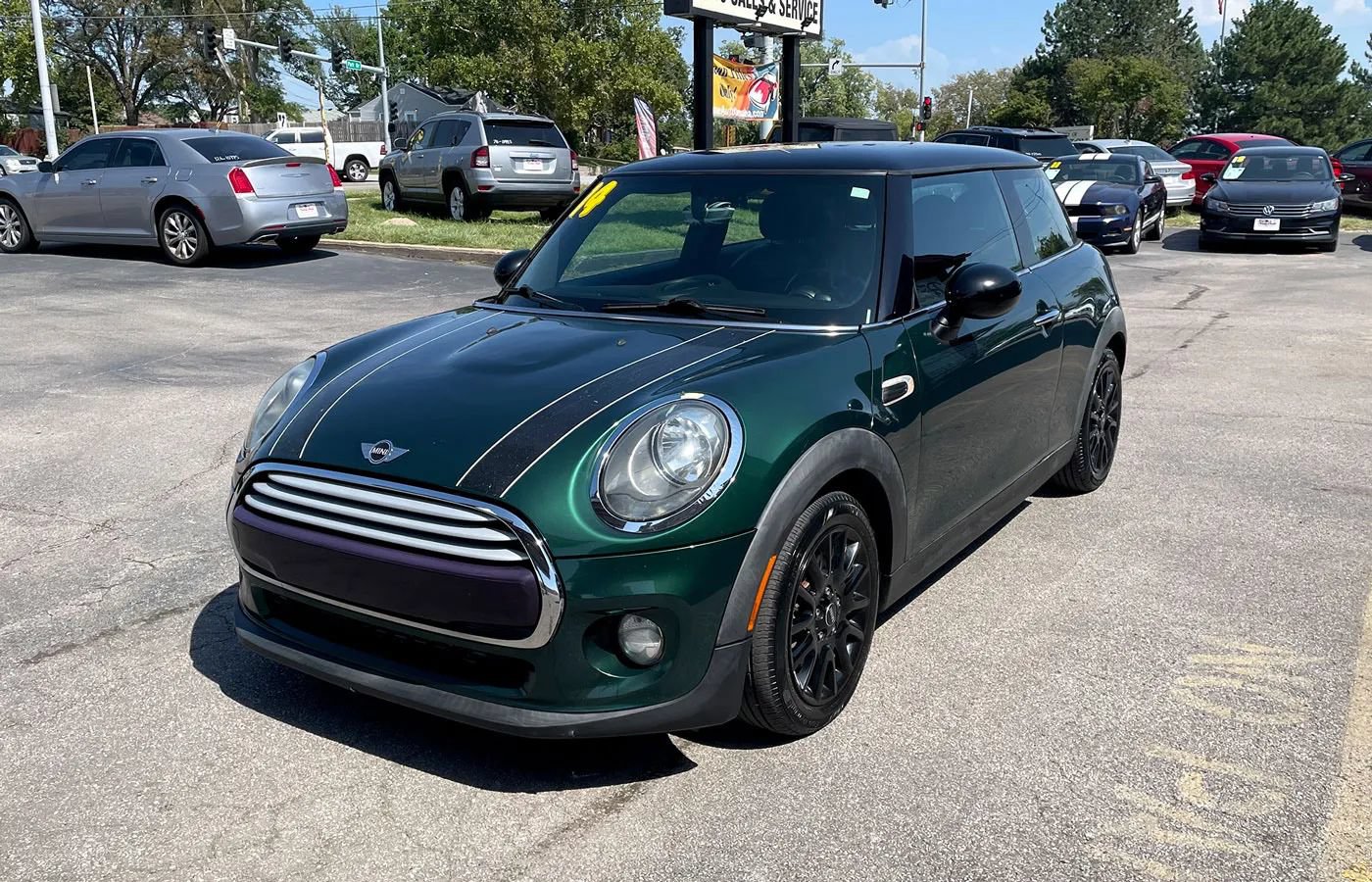 Used 2014 MINI Cooper 2-Door Hardtop FWD image 2
