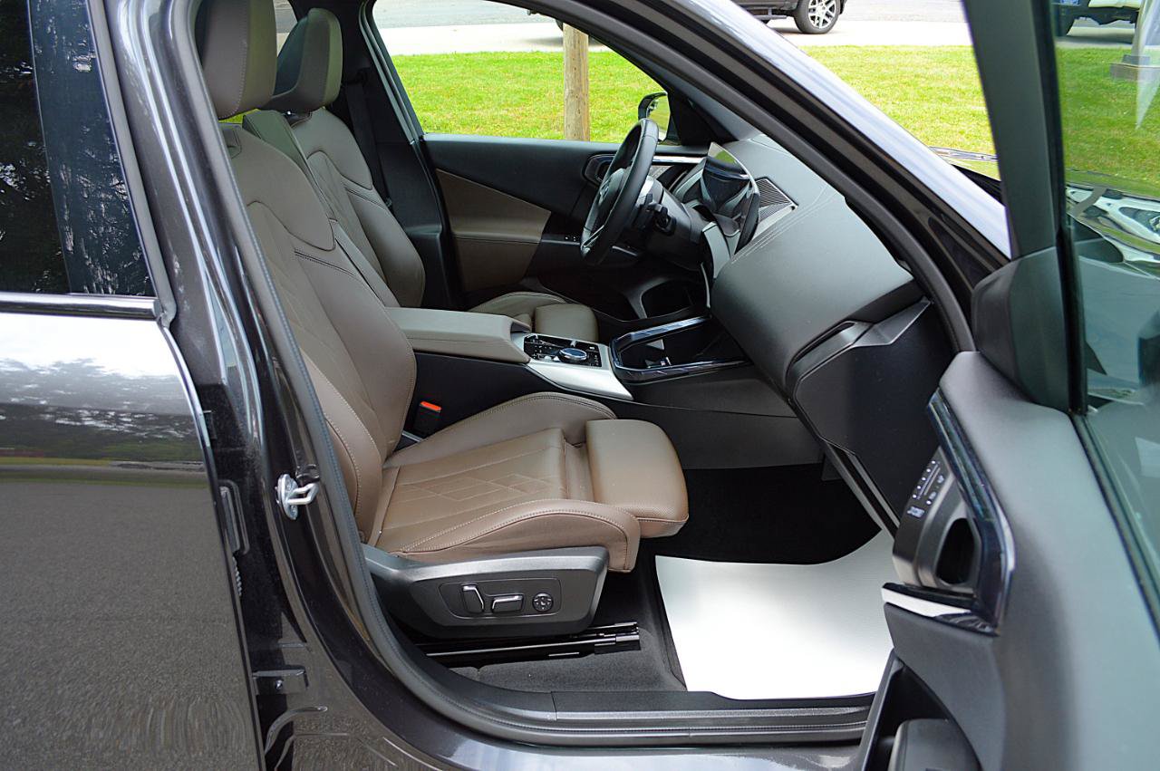 Used 2025 BMW X3 xDrive30i AWD/4WD image 18