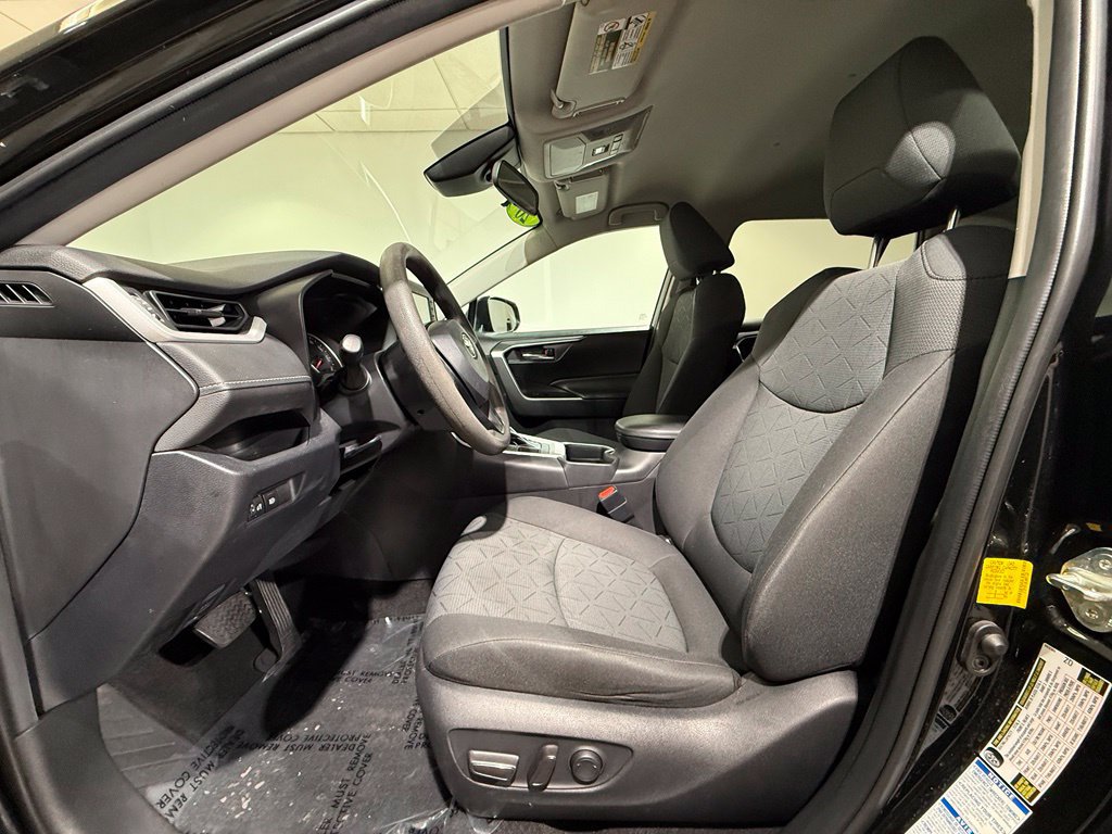 Used 2020 Toyota RAV4 XLE w/ All Weather Liner Package AWD/4WD image 13