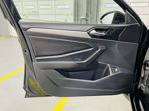 Used 2024 Volkswagen Jetta S image 22