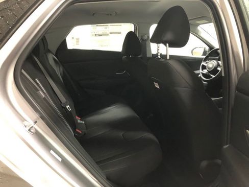 New 2026 Hyundai Elantra Hybrid FWD image 10