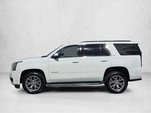 Used 2017 GMC Yukon SLT image 9