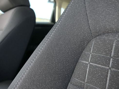 Used 2024 Honda HR-V LX image 12