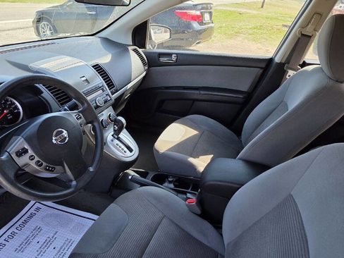 Used 2010 Nissan Sentra 2.0 SR image 3
