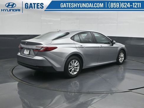 Used 2025 Toyota Camry LE FWD image 2