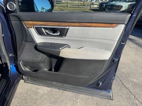 Used 2017 Honda CR-V EX image 19