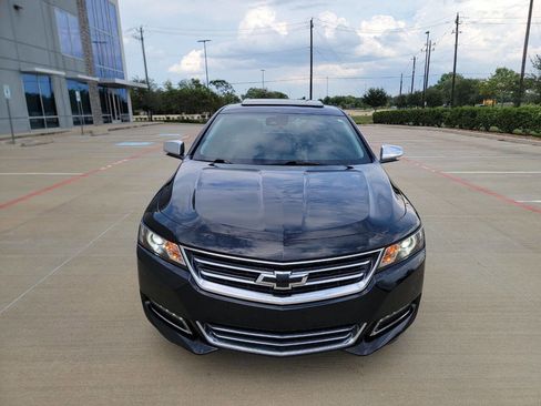 Used 2017 Chevrolet Impala Premier w/ Enhanced Convenience Package image 2