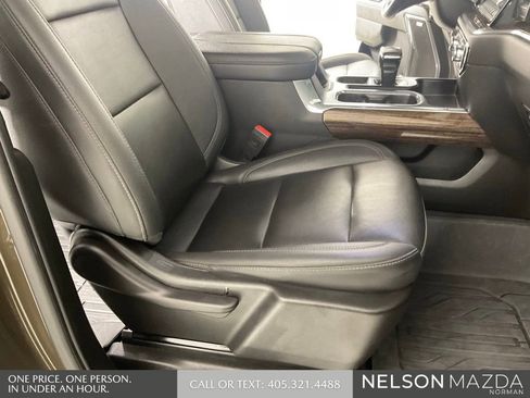 Used 2023 GMC Sierra 1500 Elevation w/ Elevation Premium Package AWD/4WD image 29