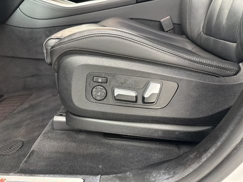 Used 2020 BMW X5 xDrive40i w/ Convenience Package AWD/4WD image 15