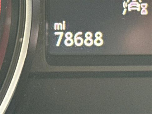 Used 2021 Volkswagen Atlas SE image 32