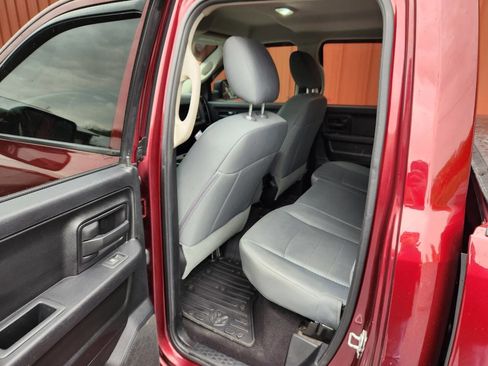 Used 2016 RAM 1500 Express AWD/4WD image 13