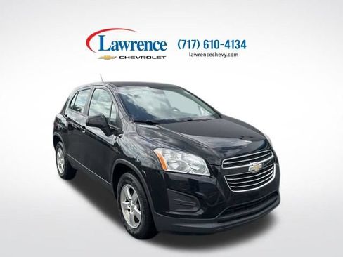 Used 2015 Chevrolet Trax LS w/ LPO, Cargo Package AWD/4WD image 1