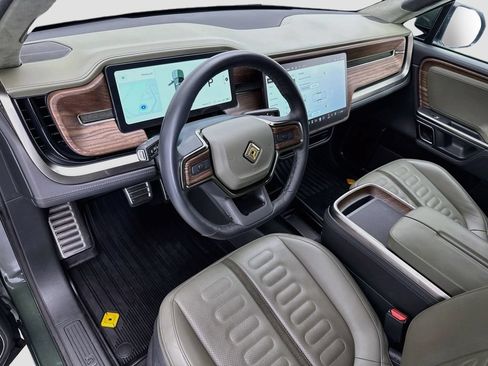 Used 2023 Rivian R1T Adventure AWD/4WD image 4