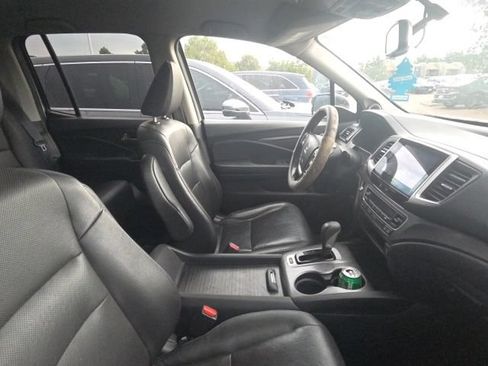 Used 2017 Honda Ridgeline RTL-T image 13