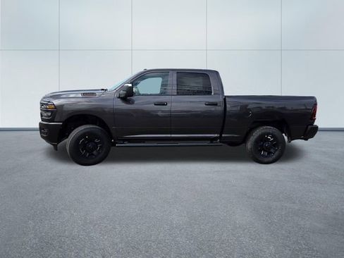 New 2026 RAM 2500 Tradesman AWD/4WD image 4