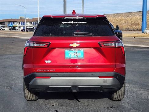 New 2026 Chevrolet Equinox LT w/ Convenience Package II image 5